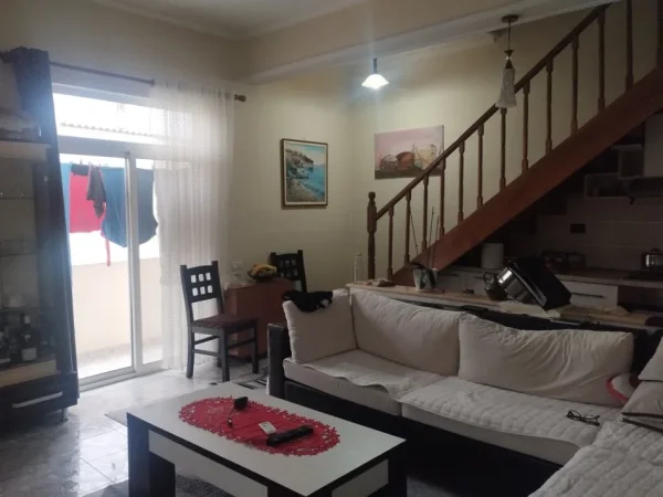 Tirane, shitet nga Pronari, pa-komision Vile 4+1 Kati 2, 176 m² 235.000 € (Tanush Shyti)