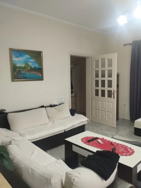 Tirane, shitet nga Pronari, pa-komision Vile 4+1 Kati 2, 176 m² 235.000 € (Tanush Shyti)