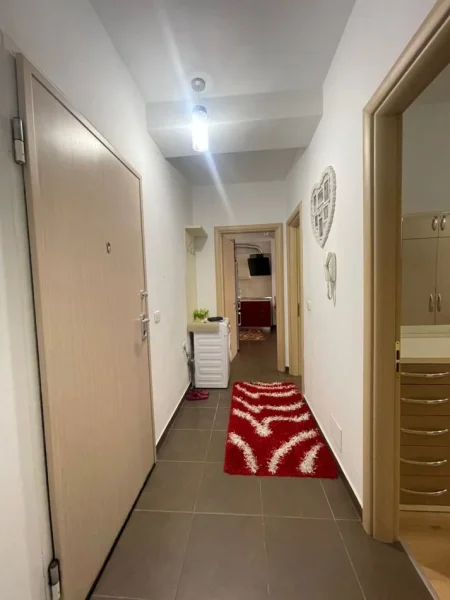 Tirane, jepet me qera apartament 2+1+Ballkon Kati 2, 80 m² 550 € (rruga pjetër budi)