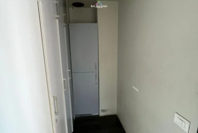 Tirane, jepet me qera zyre , 630 m² (Stadiumi Dinamo)