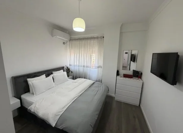 Tirane, shitet apartament 1+1+Ballkon , 97 m² 203.000 € (Don Bosko)