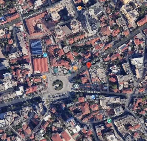 Tirane, jepet me qera apartament 1+1+Ballkon Kati 7, 60 m² 800 € (Pazari i Ri)