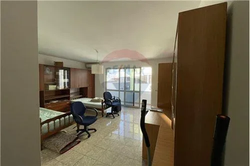 Shqiperi, jepet me qera apartament , 98 m² 800 € 