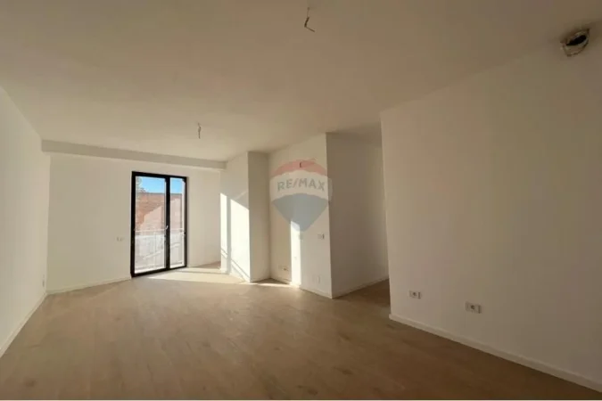 Tirane, jepet me qera apartament , 149 m² 1.506 € 
