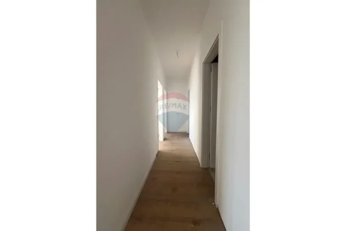 Tirane, jepet me qera apartament , 149 m² 1.506 € 