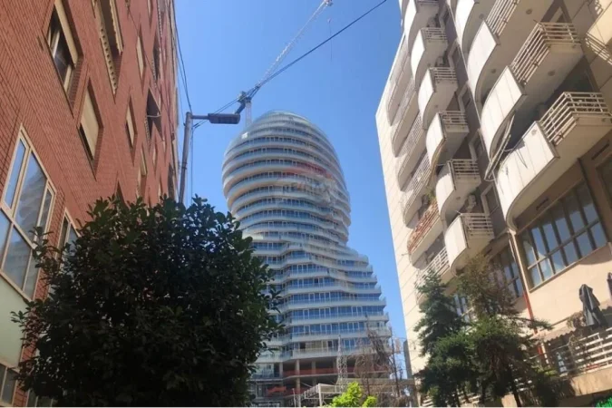 Tirane, jepet me qera , 105 m² 850 € (Galeria)