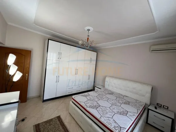 Tirane, jepet me qera apartament 1+1 Kati 5, 71 m² 470 € (RRUGA E DIBRES)