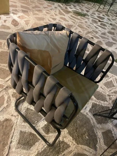 Tirane, shes Tavoline dhe 4 karrige 650 €