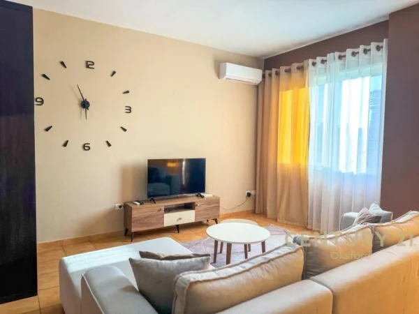 Tirane, jepet me qera apartament 1+1 Kati 6, 73 m² 750 € (rruga e Barrikadave)