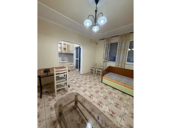 Tirane, shitet apartament Kati 2, 105.000 €
