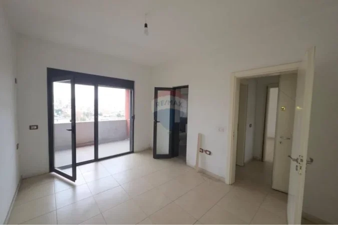 Tirane, shitet apartament 1+1+Ballkon Kati 5, 88.700 € (Tek casa italia)