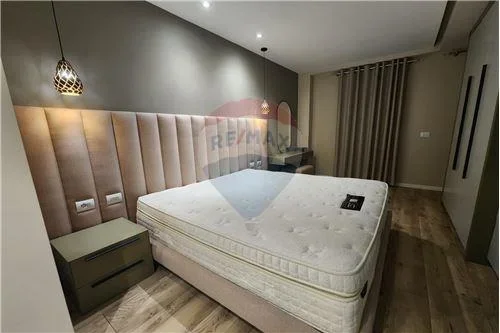 Tirane, jepet me qera apartament , 100 m² 1.100 € (QUARTUM RESIDENCE - Rruga Don Bosko, Tiranë)