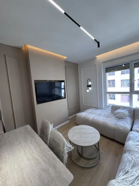 Tirane, jap me qera apartament 1+1+Ballkon Kati 6, 500 €