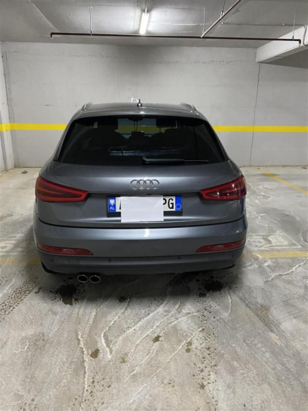 Tirane, shitet makine Audi Q3 Nafte, gri e erret automatik Klima 210.915 km