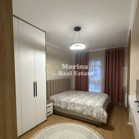 Tirane, jepet me qera apartament 2+1 Kati 6, 90 m² 650 € (Univers City)