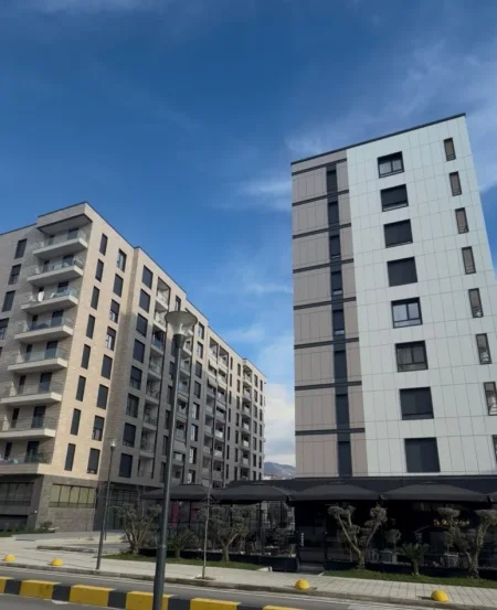 Tirane, shitet apartament 2+1 Kati 5, 94 m² 193.900 € (Porcelan)