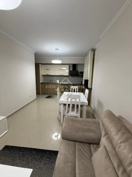 Tirane, jepet me qera apartament 2+1 Kati 7, 87 m² 750 € 