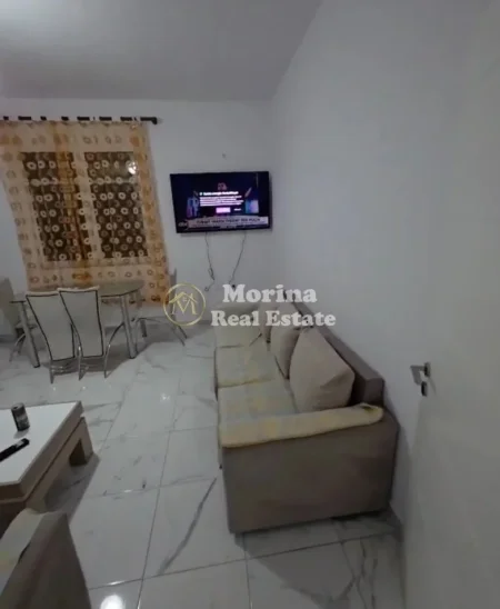 Tirane, jepet me qera shtepi 1+1 Kati 1, 50 m² 300 € (Kamez)
