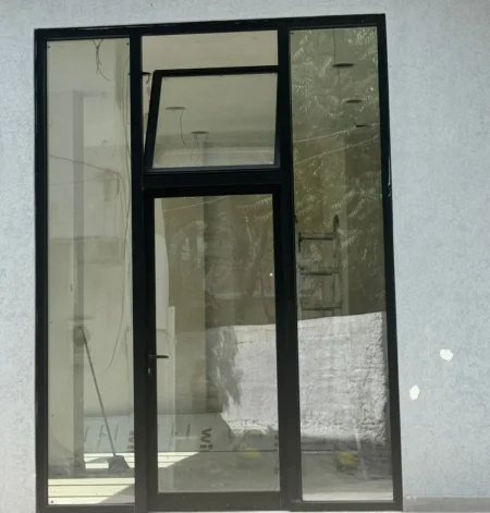 Tirane, jepet me qera ambjent biznesi Kati 0, 50 m² 700 € (RRUGA E DURRESIT)