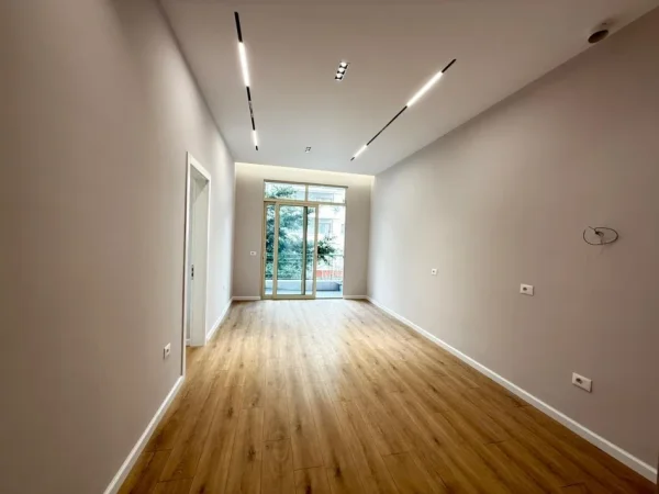 Tirane, shitet apartament 2+1 Kati 3, 72 m² 125.000 € (PAS 2 PALMAVE ASTIR)