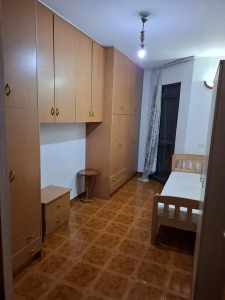Tirane, shitet apartament 2+1 Kati 9, 105 m² 220.000 € (21 DHJETORI)