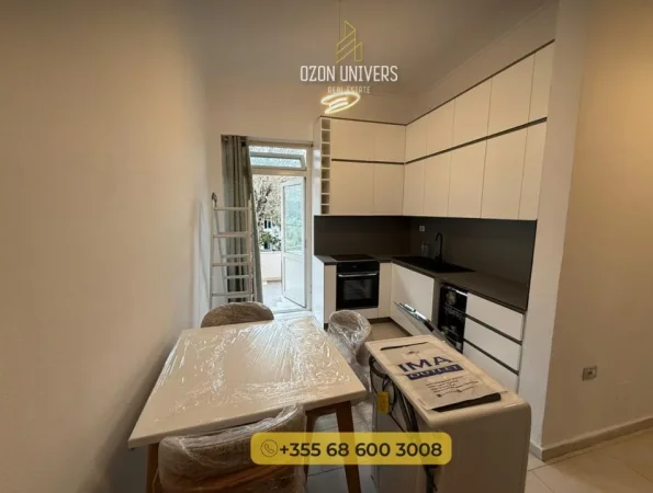 Tirane, jepet me qera apartament 1+1+Ballkon Kati 2, 75 m² 650 € (Stadiumi Dinamo)