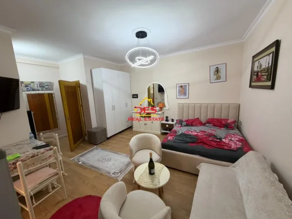 Vlore, shitet garsonier Kati 2, 40 m² 65.000 € (Rruga Gjergj Arianiti)