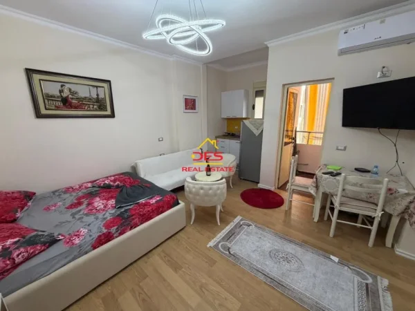 Vlore, shitet garsonier Kati 2, 40 m² 65.000 € (Rruga Gjergj Arianiti)
