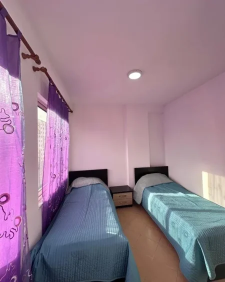 Tirane, jepet me qera apartament 2+1 Kati 5, 500 € (Bulevardi Migjeni)