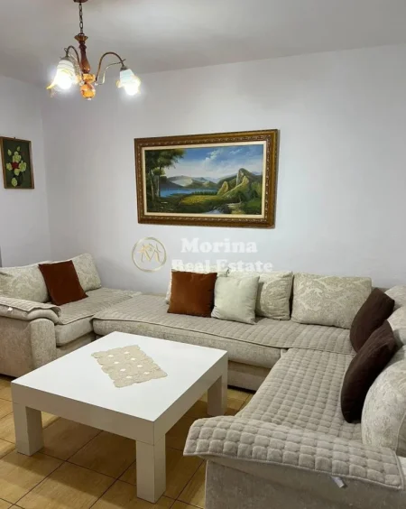 Tirane, jepet me qera apartament 1+1 Kati 2, 55 m² 400 € (Oxhaku)