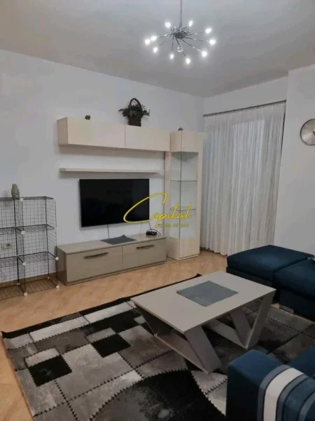 Tirane, jepet me qera apartament 1+1 Kati 5, 63 m² 400 € (YZBERISHT)