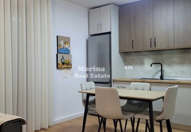 Tirane, jepet me qera apartament 2+1 Kati 3, 75 m² 950 € (Myslym Shyri)