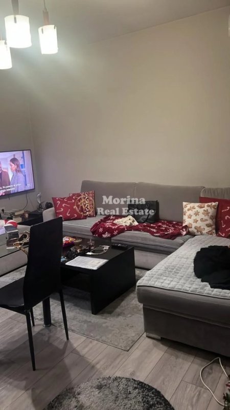 Tirane, jepet me qera apartament 1+1 Kati 4, 70 m² 550 € (Casa Italia)