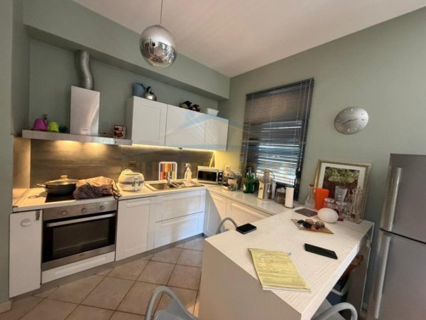 Tirane, shitet apartament 3+1 Kati 2, 140 m² 360.000 € (Qerret , Kavaje)