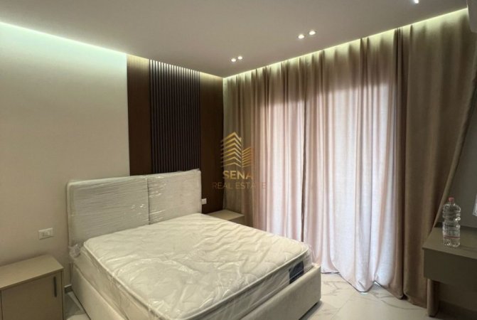 Tirane, jepet me qera apartament 1+1+Ballkon Kati 2, 72 m² 750 € (Rruga Dritan Hoxha, AURA Kompleks)