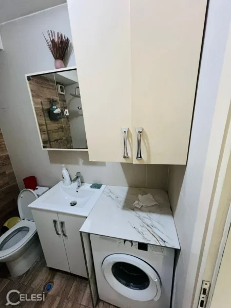 Tirane, jepet me qera apartament 2+1+Ballkon Kati 2, 125 m² 650 € (DON BOSKO)