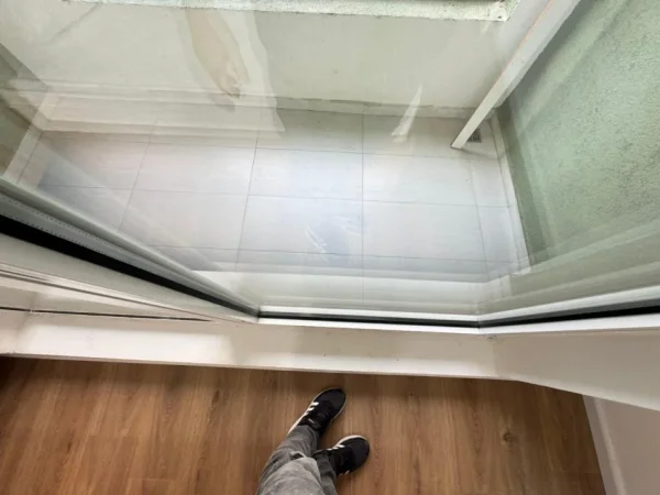 Tirane, jepet me qera apartament 1+1 Kati 3, 58 m² 