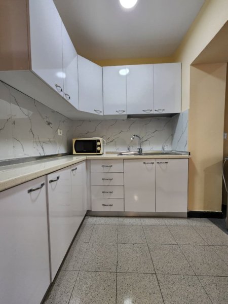 🏠 Jepet me Qera: Apt. 1+1 ( 📍Stadiumi Dinamo ) 5 min nga Blloku 🔥 Super zone / 100% e re ✨️ 55,000 / Muaji 💶