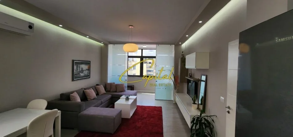 Tirane, jepet me qera apartament 1+1 Kati 3, 78 m² 850 € (MYSLYM SHYRI)