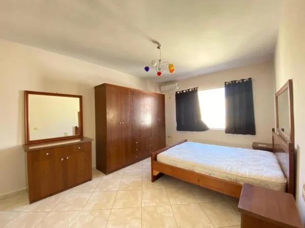 Tirane, shitet apartament 3+1+Ballkon Kati 4, 146 m² 197.000 € (ASTIR)