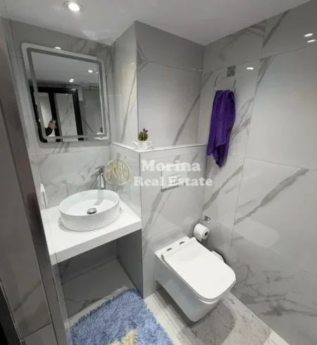 Tirane, jepet me qera apartament duplex 1+1 Kati 0, 35 m² 550 € (Astir)