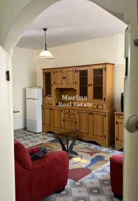 Tirane, jepet me qera apartament 1+1 Kati 6, 55 m² 420 € (Myslym Shyri)