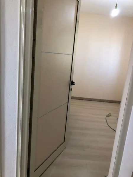 Tirane, shitet shtepi , 275 m² 100.000 € (MEZEZ)