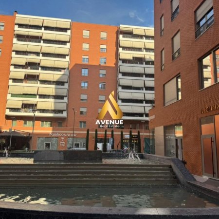 Tirane, jepet me qera ambjent biznesi Kati 3, 250 m² 2.500 € (Deliorgji)