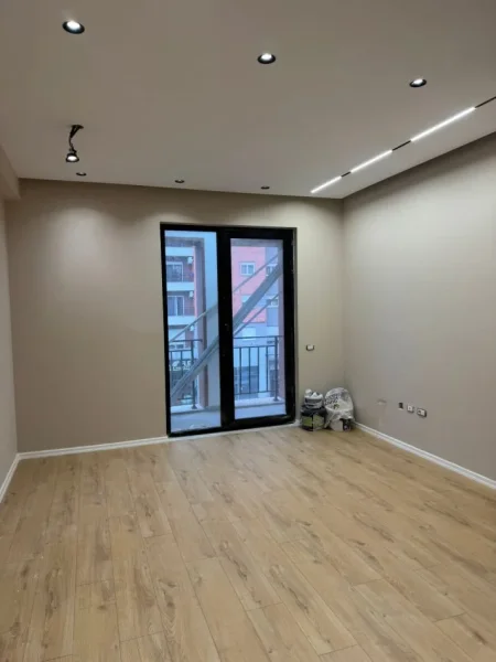 Tirane, jepet me qera apartament 1+1+Ballkon Kati 3, 64 m² 550 € (ASTIR)