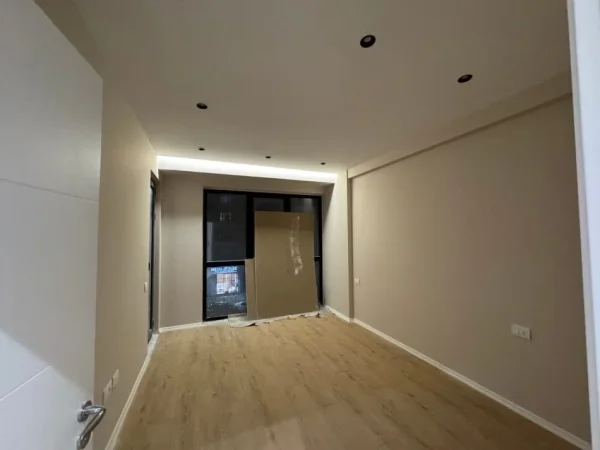 Tirane, jepet me qera apartament 1+1+Ballkon Kati 3, 64 m² 550 € (ASTIR)