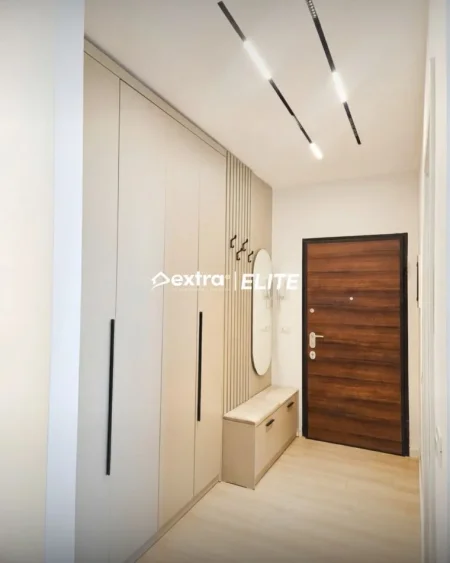 Tirane, jepet me qera apartament 2+1 Kati 8, 100 m² 1.000 € (Kompleksi aura)