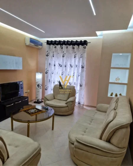 Tirane, jepet me qera apartament 2+1+Ballkon Kati 5, 106 m² 770 € (STADIUMI DINAMO)