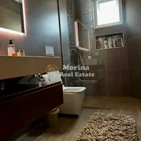 Tirane, jepet me qera apartament 3+1 Kati 2, 70 m² 1.500 € (Toptani)