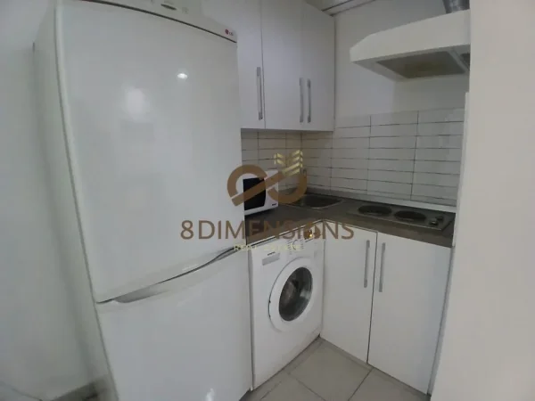 Tirane, jepet me qera apartament 1+1 Kati 2, 45 m² 500 € (rruga e bogdaneve)